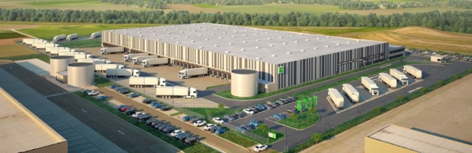 A glimpse into the future: From summer 2015 onwards, Logwin will be transhipping goods for C&A in this hall Photo: Logwin