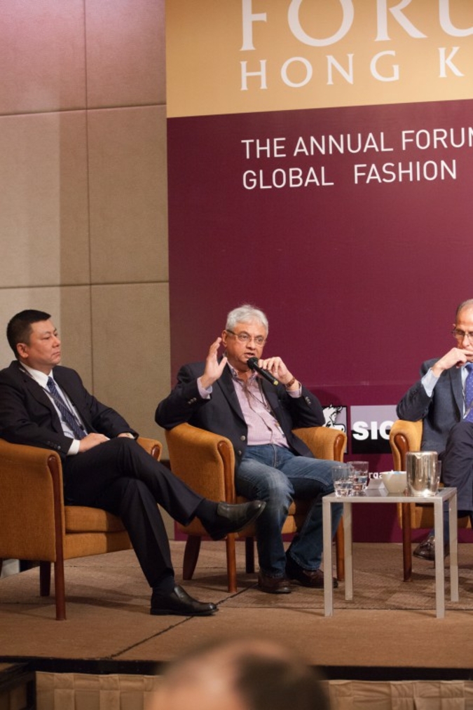 Rahul Mehta, president of CMAI of India and president of IAF, in the middle Photo: Vicky Sung