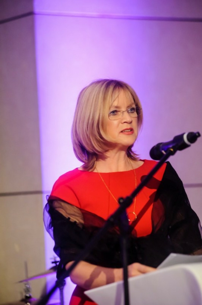 Friederike Plock-Girmann leitet bei der VOLKSWAGEN AG die Abteilung Lifestyle & Performance.  Im Gespräch mit dem VDMD erläutert sie, warum das T...