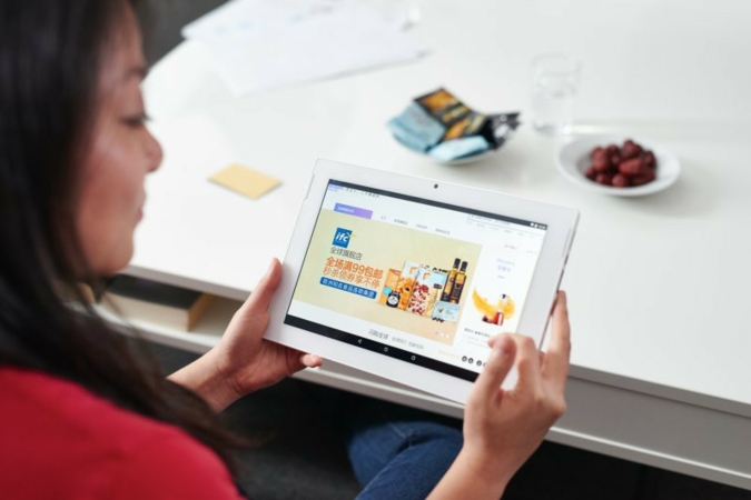 Für Cainiao, die Logistiksparte des chinesischen Handelsriesen, managt die BorderGuru GmbH im Hermes-Verbund die gesamte logistische Abwicklung de...