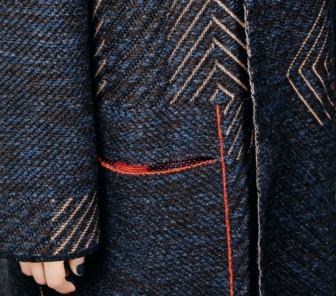 Woven stitches (Eingewebte Maschen) Photos: H. Stoll