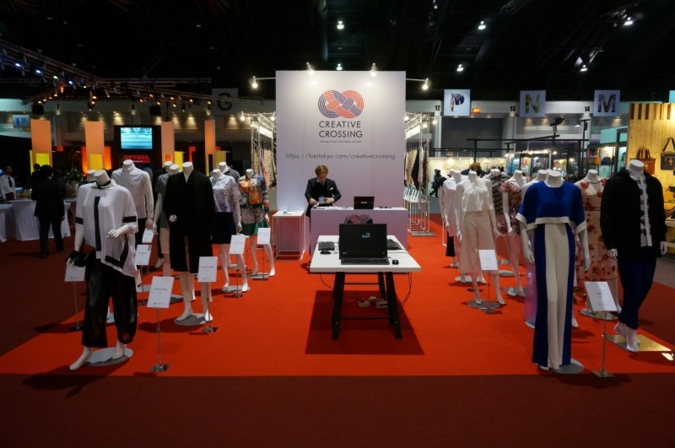 Creative Crossing - the project encourages trage of Fashion ans Textile products between Japan and Thailand
