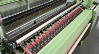 Müjet MBJL6 – Air-jet label weaving machine Photo: Jakob Müllr