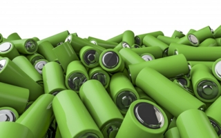 Die Batterieindustrie ist heutzutage ohne Nonwovens nicht mehr vorstellbar Photos: shutterstock/Groz-Beckert