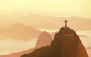 Brasilien, von Coface im September in der Länderbewertung wegen des hohen Risikos von Ausfällen in B herabgestuft, vollführt nach Ansicht des Kr...