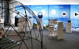 Smart-Textiles-Lab-der-Smart.jpg