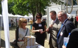 Traditionell auf dem Innovationstag vertreten: die deutsche Textilforschung (Photo: InnoMedia)