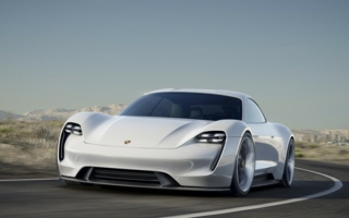 04.12.2015: Porsche: Grünes Licht für Mission E