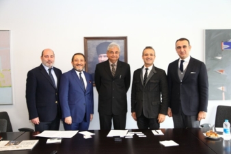 ?HK?B und IAF Board Member Cem Altan, ?HK?B Chairman Hikmet Tanriverdi, IAF und CMAI President Rahul Mehta, TGSD President ?eref Fayat, TGSD Vice-P...