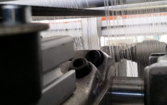 Kettenwirkautomat mit aktivem Fadenlängenausgleich I © ITM/TUD